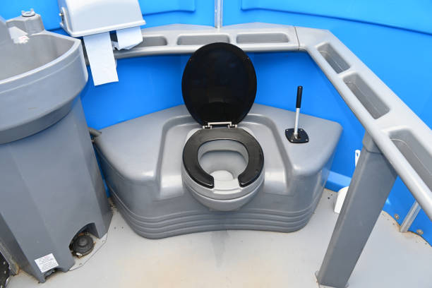 Portable Toilet Options We Offer in Hudson, NC